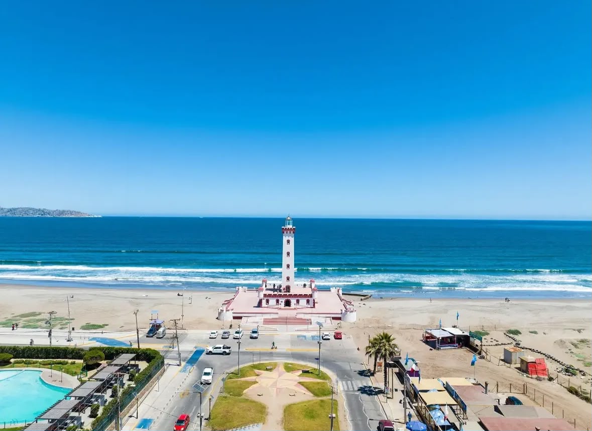 Faro Monumental